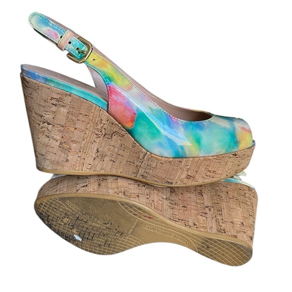 STUART WEITZMAN
Jean Patent Leather Slingback Wedge Sandals - Picture 3 of 10